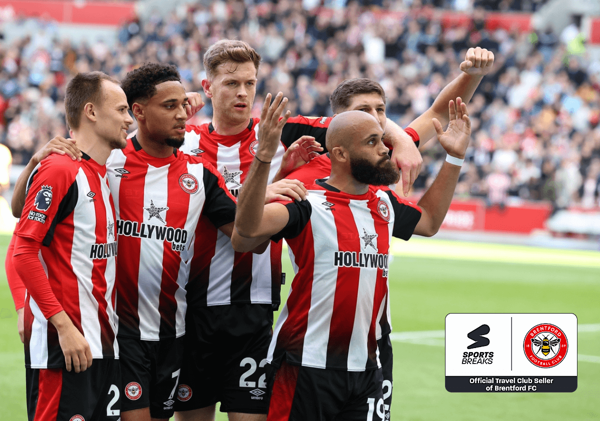 Brentford FC players celebrating a goal.