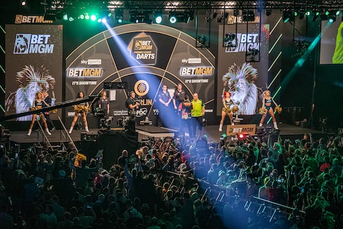 Premier League Darts | SportsBreaks | PDC