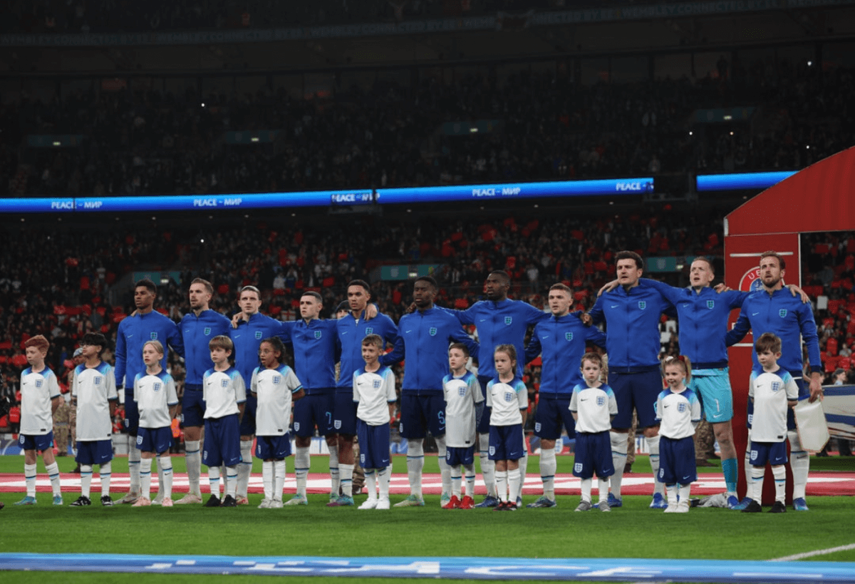 England players line up for England's national league clash.
